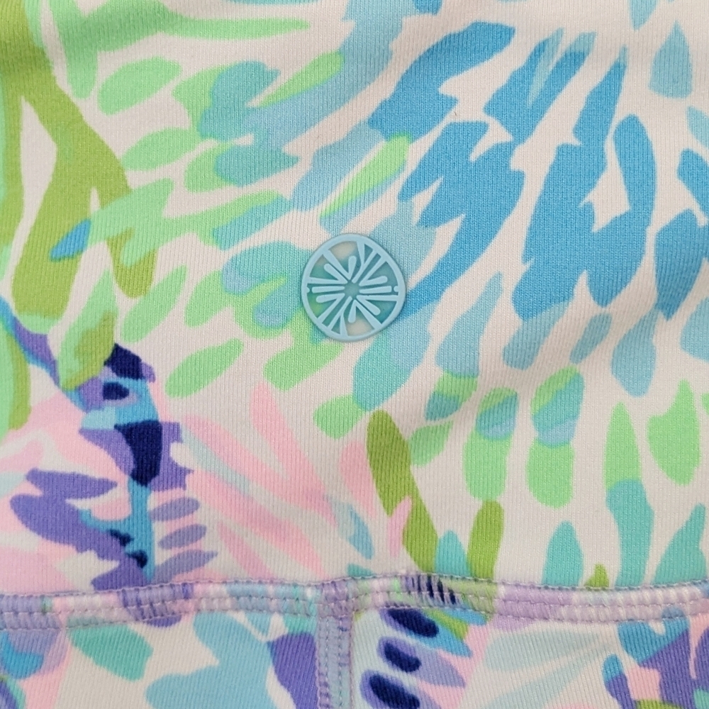 Lilly Pulitzer Luxletic Weekender High Rise Shell of a Party Cropped Pants - Picture 4 of 7